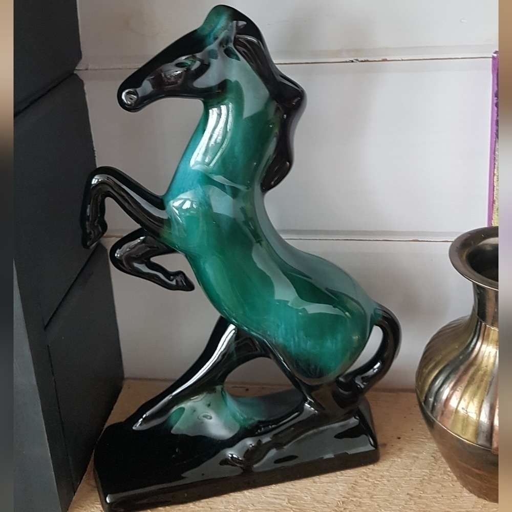 Blue Mountain Pottery 12" Rearing Horse Stallion Sculpture Canada Vintage - Picture 2 of 8